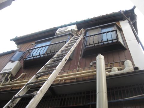 交換に苦労しました【長野県長野市エアコン交換】【長野県長野市太陽光発電】【長野県長野市オール電化】エコ電化ＪＰ【大光電気商会