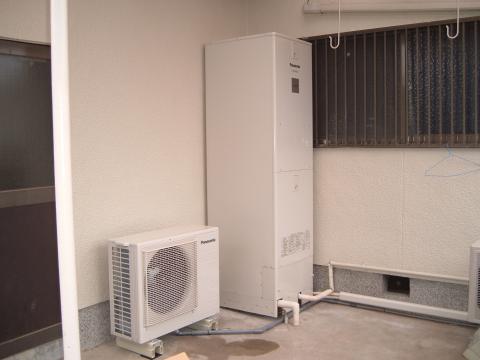 大阪府貝塚市Ｍ様　エコキュート工事