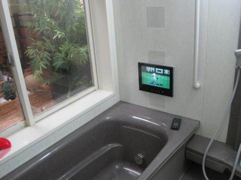 浴室を地デジに交換【長野県長野市浴室テレビ】【長野県長野市太陽光発電】【長野県長野市オール電化】エコ電化JP【大光電気商会】