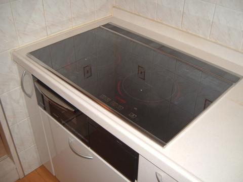 大阪府大阪市Ｔ様　ＩＨクッキングヒーター工事
