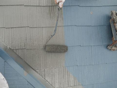 神奈川県足柄上郡N様邸　屋根塗装（施工中）