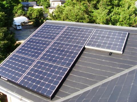 シャープ｜ブラックソーラー【福岡市西区】