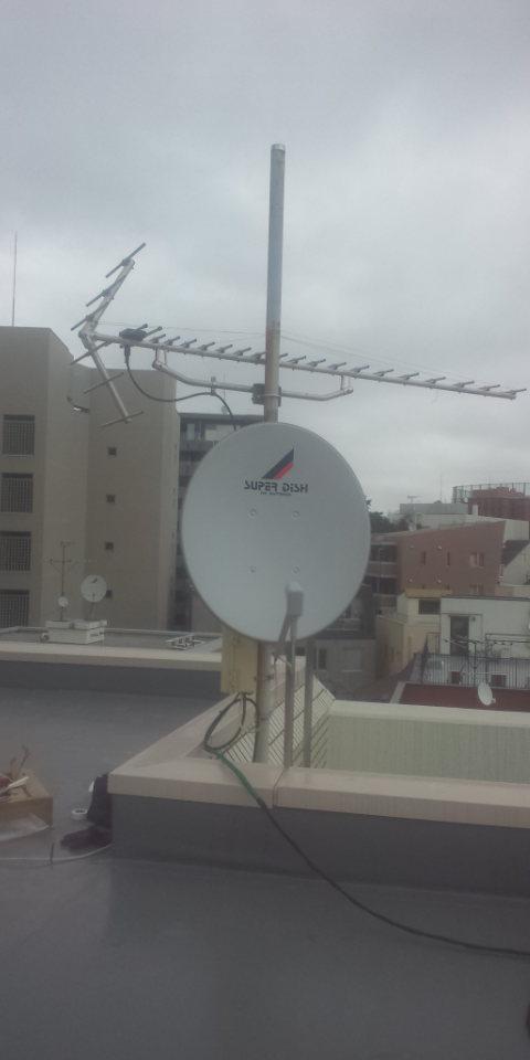 東京都渋谷区神宮前にてBSアンテナ追加工事です。