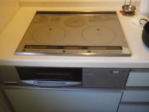 埼玉県さいたま市Ｋ様邸《ＩＨクッキングヒーター設置工事》