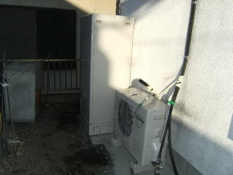 静岡県富士宮市W様邸　エコキュート