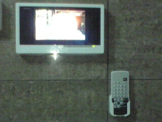 【鶴見区】浴室TVお取り付け♪