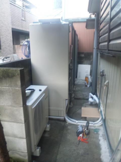 足立区扇　Ｋ様宅　エコキュート設置工事