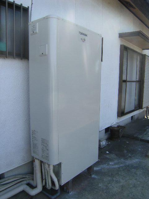 茨城県那珂市T様邸　エコキュート