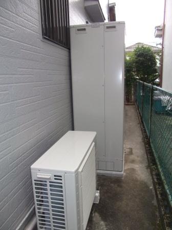 羽曳野市　エコキュート設置工事