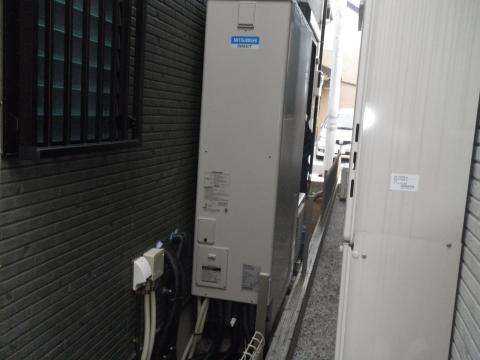 埼玉県さいたま市Ｍ様邸《エコキュート設置工事》