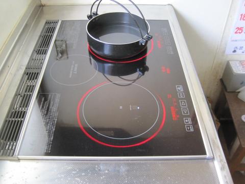 赤いリングが便利！【長野県長野市ＩＨクッキングヒーター】【長野県長野市太陽光発電】【長野県長野市オール電化】エコ電化ＪＰ・街の工事屋さん【大光電気商会】