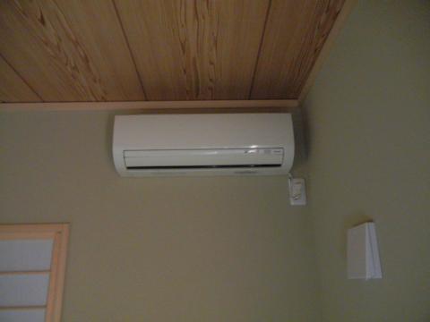 栃木県小山市Ｔ様邸　ルームエアコン設置工事
