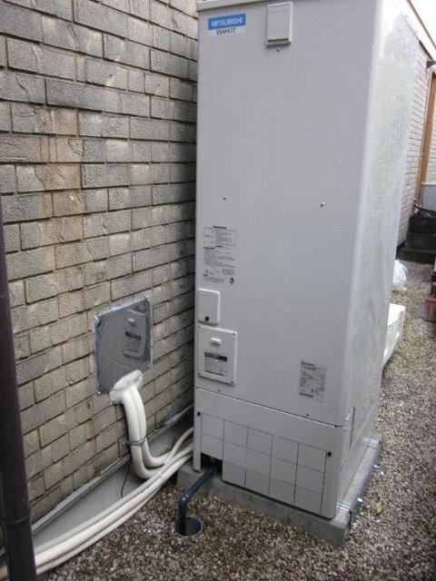 埼玉県狭山市Y様邸　エコキュート