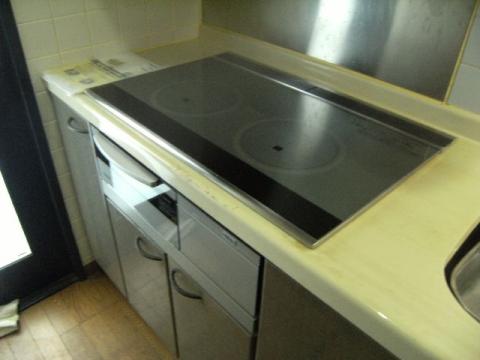 東京都立川市O様邸　IHクッキングヒーター