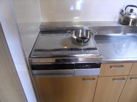 東京都大田区K様邸　IHクッキングヒーター