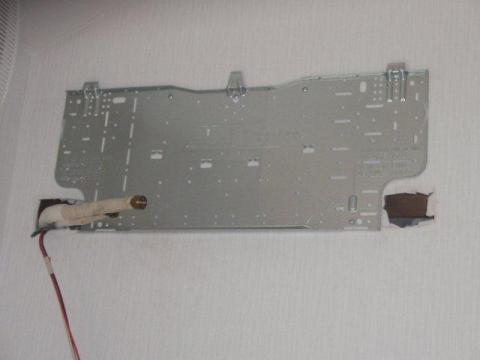 隠蔽配管エアコンの入替 その1（東京都町田市）