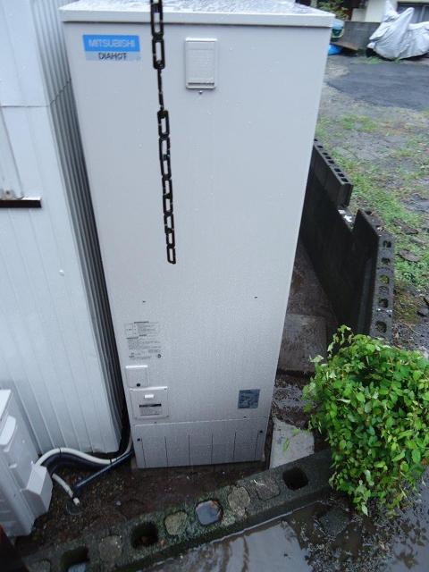 神奈川県横浜市Y様邸　エコキュート