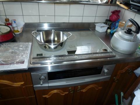 佐賀県三養基郡T様邸　IHクッキングヒーター