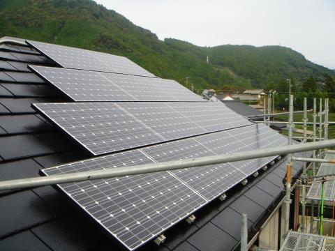 川根町藤川地区　S様邸太陽光工事致しました。