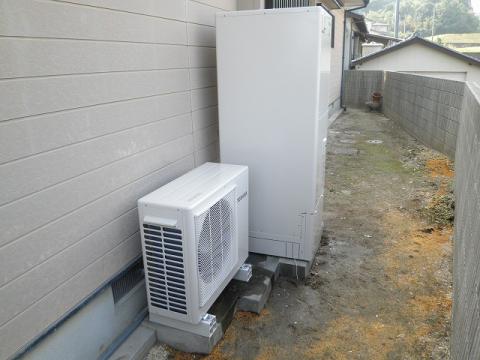 福岡県飯塚市K様邸　エコキュート