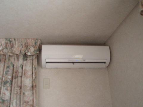 隠蔽配管仕様 ガス式2室マルチエアコンの入替　その7（東京都中野区）