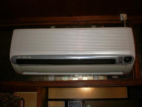 兵庫,尼崎　エアコンクリーニング奮闘記