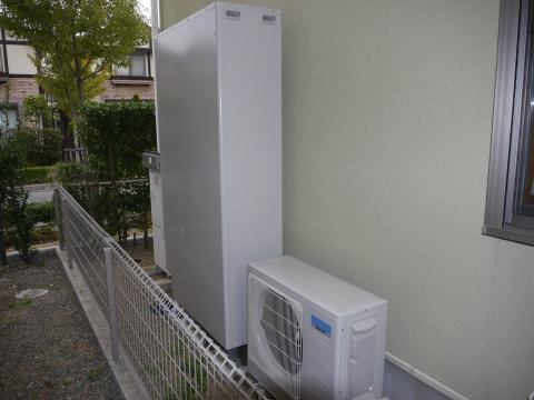 埼玉県吉川市Ｉ様邸《エコキュート設置工事》