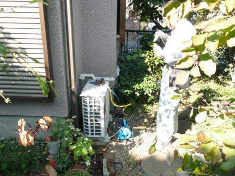 エアコンの真空引き  その1（東京都東久留米市）