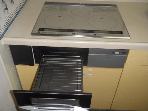 埼玉県さいたま市Ａ様邸《IHクッキングヒーター設置工事》