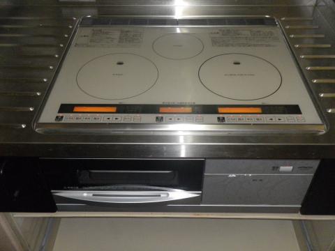 埼玉県越谷市Ｎ様邸《IHクッキングヒーター設置工事》