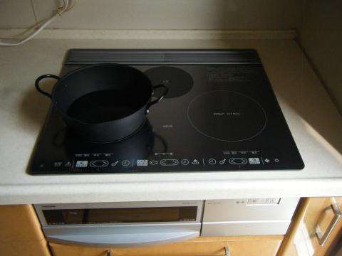 奈良県橿原市M様邸　IHクッキングヒーター工事