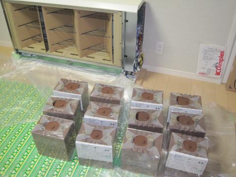 積込みの準備完了！【長野県長野市蓄熱暖房器工事】【長野県長野市電気工事】【長野県長野市オール電化工事】【長野県長野市太陽光発電工事】エコ電化ＪＰ【大光電気商会】