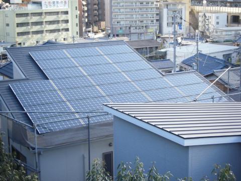 奈良県生駒市Ｓ様邸太陽光発電工事。