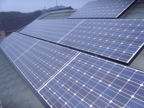 福岡県糸島市美咲が丘｜サンヨー太陽光発電システム
