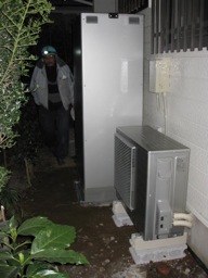 千葉県千葉市Ｓ様邸エコキュート