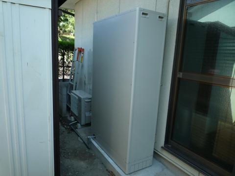 熊本県合志市K様邸　エコキュート