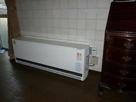 神奈川県伊勢原市　K様邸　蓄熱暖房器　エルサーマット設置