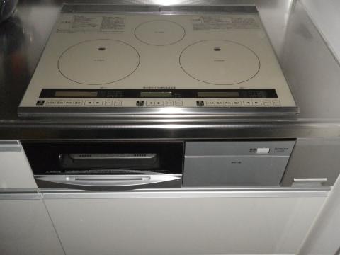 埼玉県越谷市A様邸《IHクッキングヒーター設置工事》