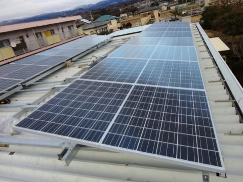 京セラECONOROOTS折半陸屋根設置