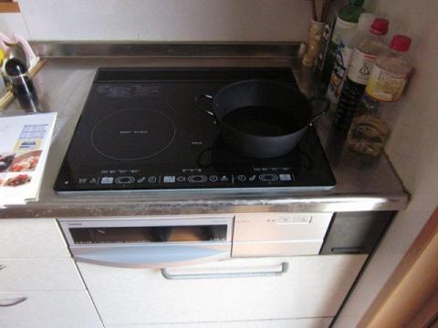 群馬県伊勢崎市S様邸　IHクッキングヒーター