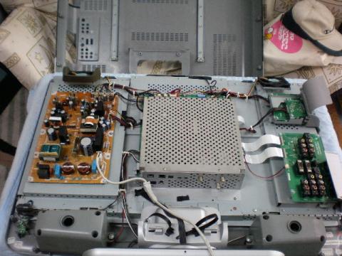 液晶TVの修理の教訓　兵庫　尼崎