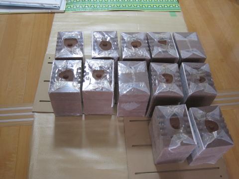 ３６個で198Ｋｇ！【長野県長野市蓄熱暖房器工事】【長野県長野市電気工事】【長野県長野市オール電化工事】【長野県長野市太陽光発電工事】エコ電化ＪＰ【大光電気商会】