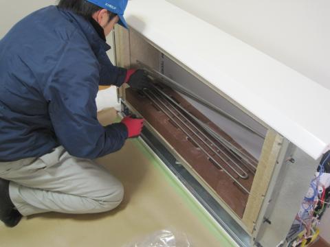 一列目積み完了！【長野県長野市蓄熱暖房器工事】【長野県長野市電気工事】【長野県長野市オール電化工事】【長野県長野市太陽光発電工事】エコ電化ＪＰ【大光電気商会】