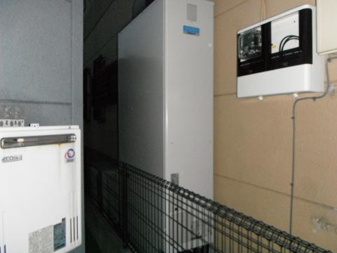 埼玉県三郷市Ｍ様邸《エコキュート設置工事》