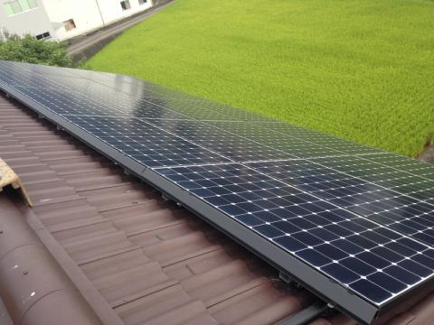 シャープ　4.9kW　徳島県　Y様邸