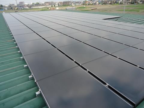 ヤマト運輸倉庫へのソーラーフロンティア３６ｋｗ産業用太陽光発電完成の御紹介です。