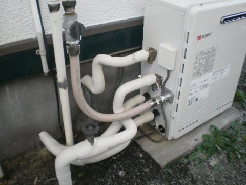 神奈川県にて緊急用給湯器設置