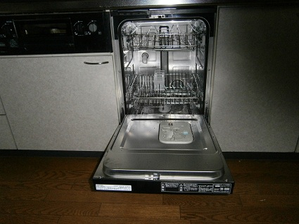 堺市で食器洗い乾燥機ハーマンF4504PF取り付け