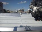 太陽光発電設置前に折半屋根塗装