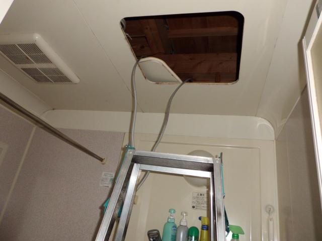 配線作業の並行工事